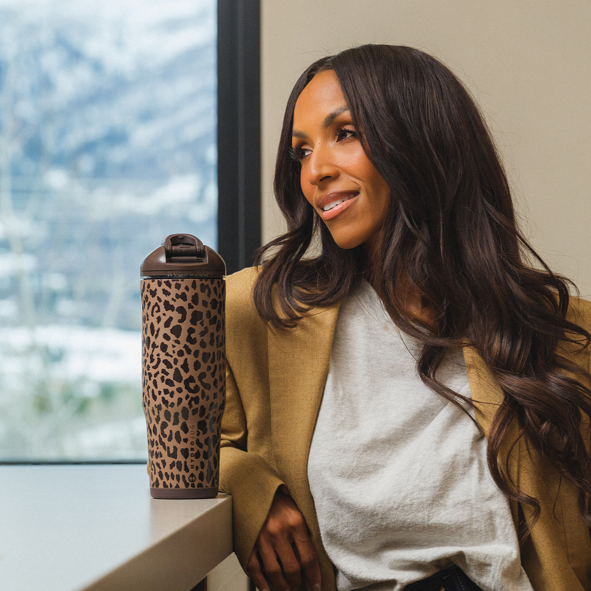 brown-leopard-32oz-946ml-x2 Ease32-BrownLeopard-WPI-8.png